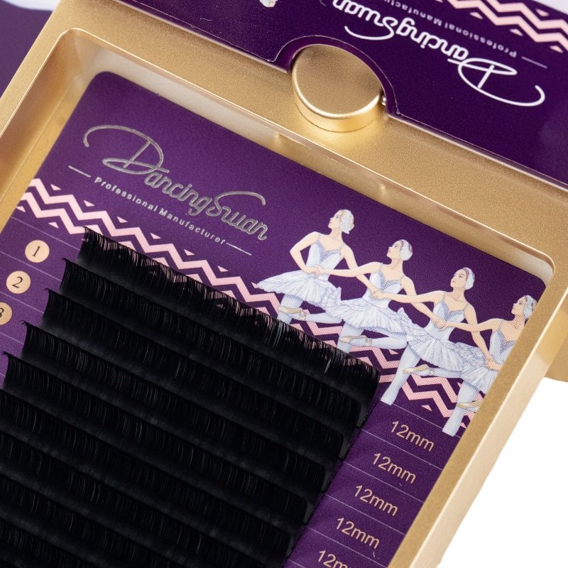 Volume lashes extensions